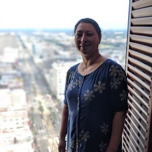 Meet your Posher, Leeza